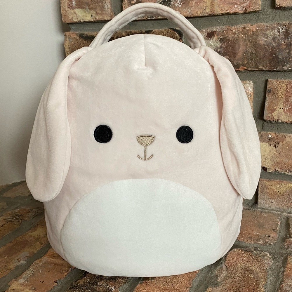 BNWT Valentina Easter Bunny Squishmallow Basket